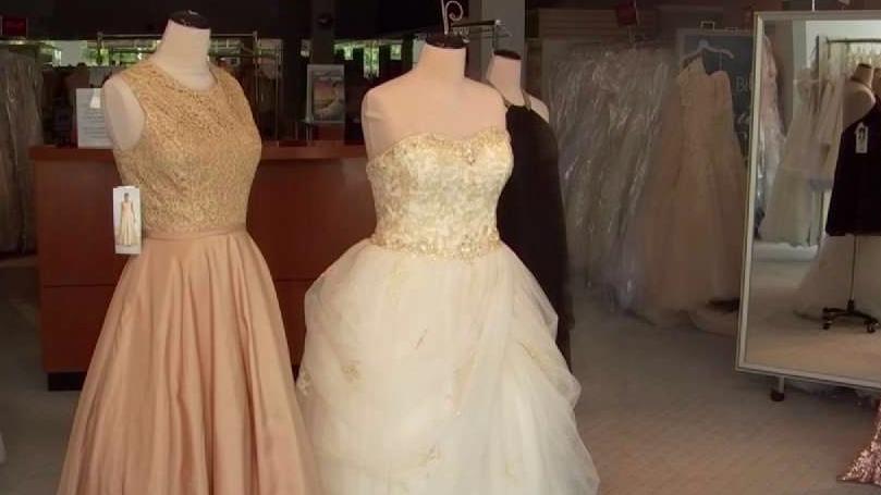 Alfred Angelo Looks to Auction Wedding Dresses