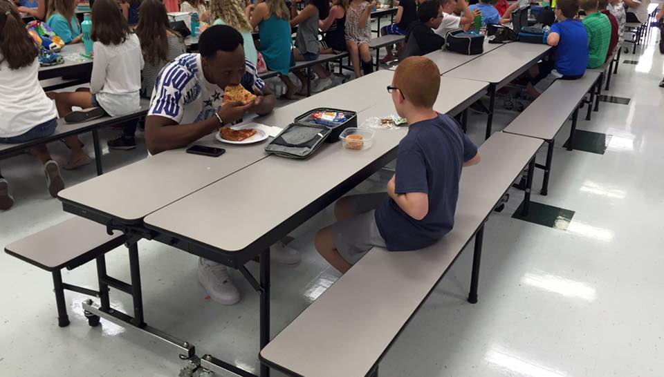 Mother Praises FSU Player Who Ate Lunch With Autistic Child