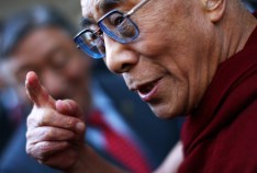 Don't Laugh: Dalai Lama is Latest Twitter Celebrity