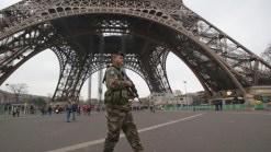 French Soldier Stabbed on Paris Street