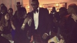 LeBron James Begins 2012 By Getting Engaged