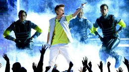 Top Entertainment Photos