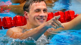 Lochte, Mom Clear Up "One-Night Stand" Remark