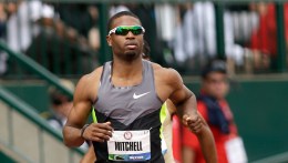 U.S. Runner Finishes Olympic Relay Leg on Broken Leg