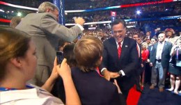 Invisible Obama Helps Close Convention