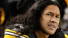 NFL Star Fined For Calling Wife Mid-Game to Say He Was Okay