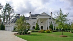 Michael Vick's Mansion a No-Sell at Auction 