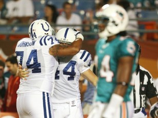 Dolphins Are Once Glitzy, Twice Shy In Home Opener