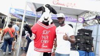 'Beefnapping': Chick-Fil-A Cow Mascot Costumes Stolen From Northern California Restaurant