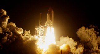 Shuttle Discovery Launch