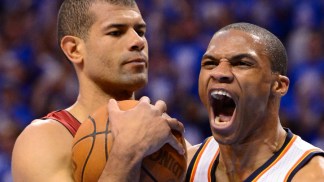 Game 1 in Photos