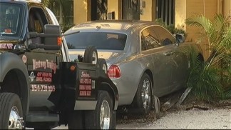 Rolls Royce Crashes Into Building After Shooting in Fort Lauderdale