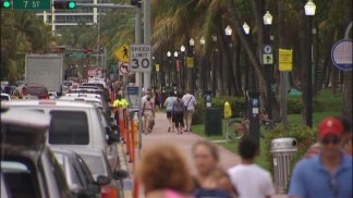 Police To Focus On Crowds, Traffic At Urban Beach Weekend