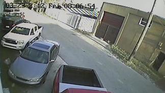 Police Search For Purse Snatcher In Miami
