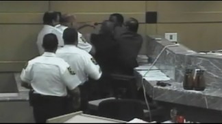 RAW VIDEO: Fort Lauderdale Courtroom Scuffle