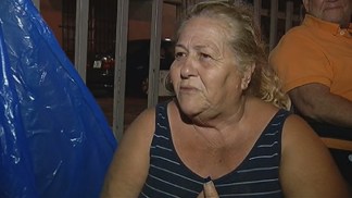 Hundreds Camp Out Overnight in Little Havana for Holiday Food Basket Vouchers