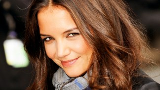  Style-logue: Katie Holmes