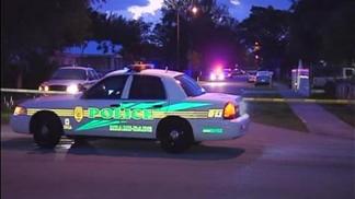 Teenage Girl Shot While Sleeping in Bed: Cops
