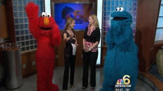 Elmo and Cookie Monster Live