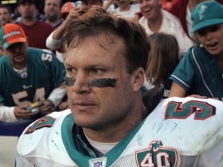 Zach Thomas Buys New Beach Digs