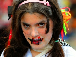 Stars and Fans Mix It Up at Comic-Con 2010