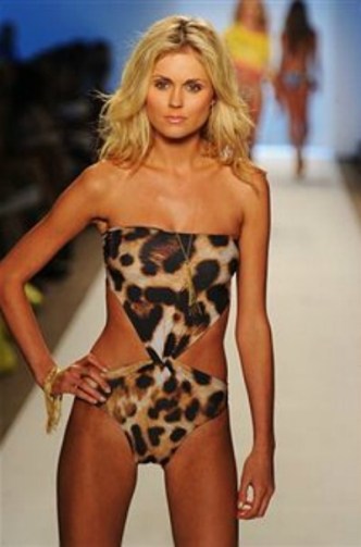 Cia Maritima Swimwear Show