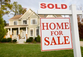 Neighbors "Stole" Mentally-Ill Man's House: Family