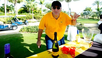 Chefs Go Golfing at Wine & Food Fest