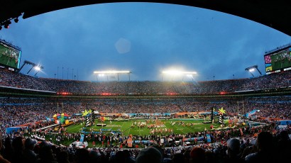 MIAMI GARDENS, FL - FEBRUARY 04:  The pregame entertainment takes the field before the Indianapolis Colts take on the Chicago Bears during Super Bowl XLI on February 4, 2007 at Dolphin Stadium in Miam