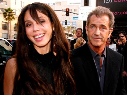 Mel Gibson's faince Oksana Grigorieva gave birth to a baby girl on Oct. 30, Gibson's publicist confirmed.  