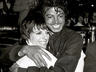 Liza Minnelli said she's still mourning good friend and "wonderful guy" Michael Jackson.