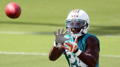 Vontae Davis: Someone Stole My Identity 