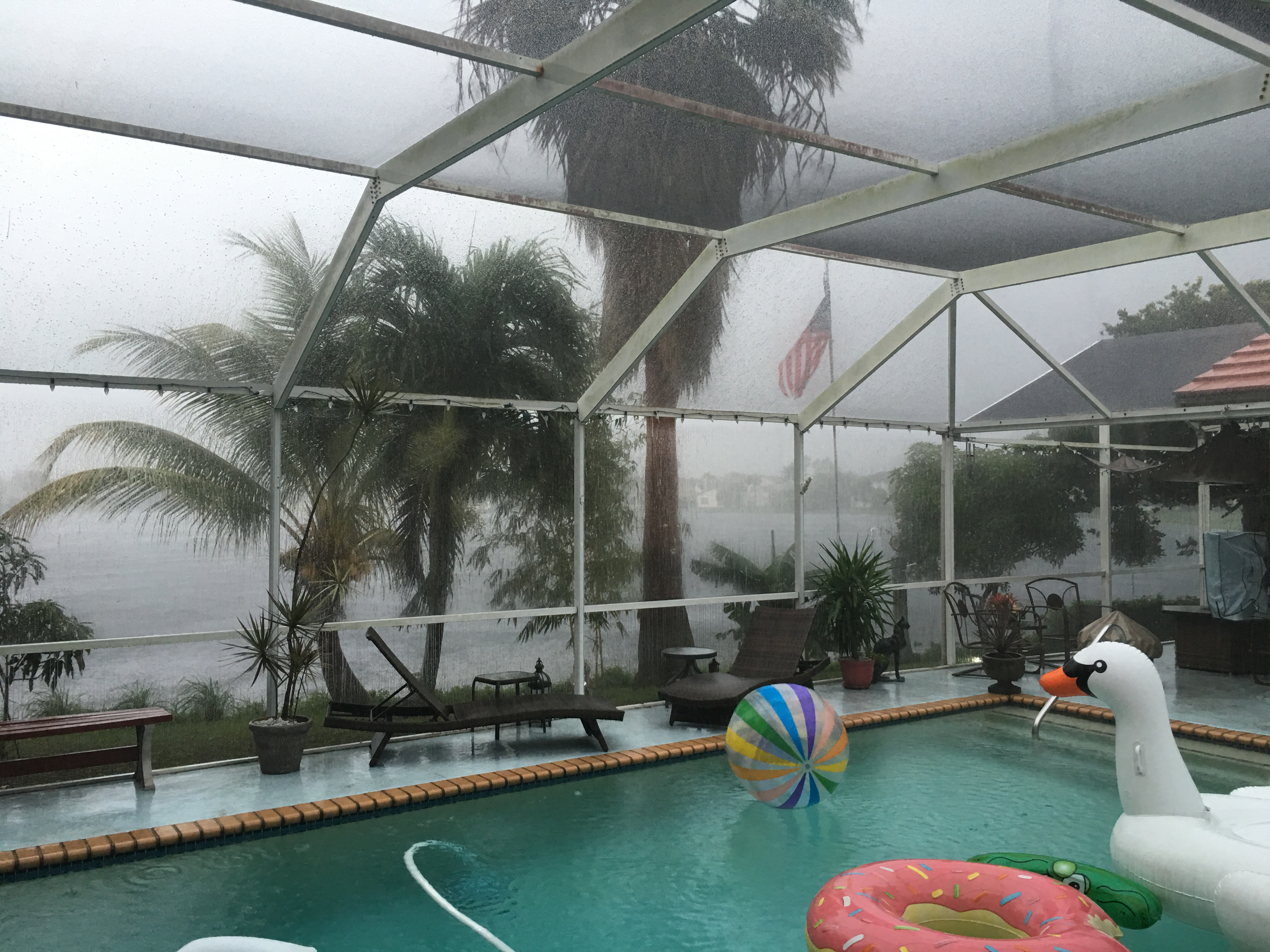 Thousands Without Power in Miami-Dade, Broward