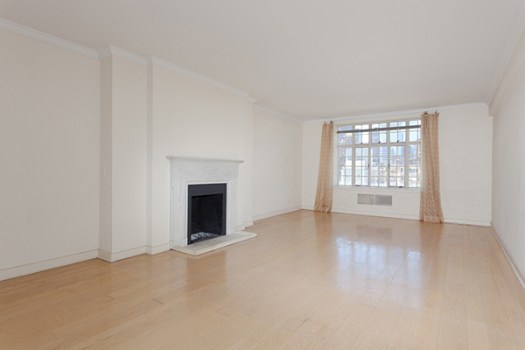 Bob Vila Buys an Old House in New York