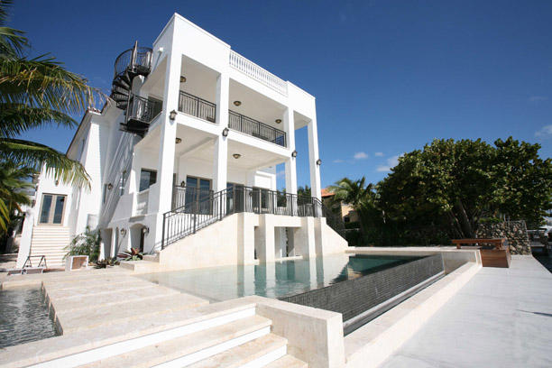 Sweet Home: LeBron James Buys $9M Miami Mansion