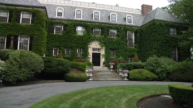 This Week on Open House NYC: A Special English Estates Episode