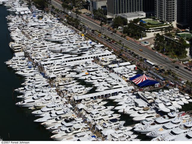 Navigating the Miami Beach Yacht and Brokerage Show