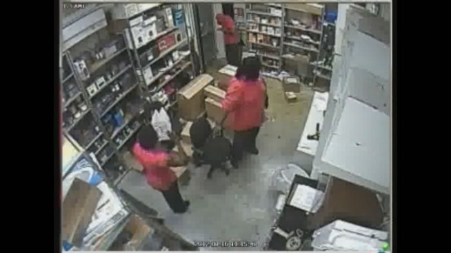 Authorities are looking for a trio of thieves who were caught on video robbing a Pompano Beach Radio Shack at gunpoint. The robbery happened around 11:45 a.m. on Aug. 16 at the store at 167 S. Pompano Parkway when a heavy-set man with dreadlocks who appeared to be talking on his cell phone walked to the counter to pay for merchandise, the Broward Sheriff's Office said Tuesday.