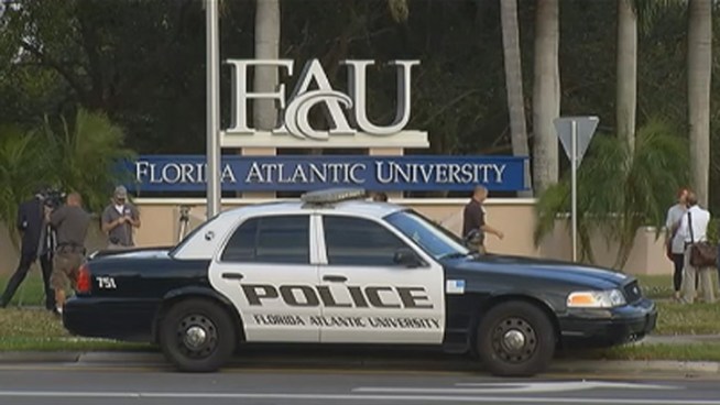 The lockdown at FAU's Boca Raton campus was lifted about three hours after an armed suspect allegedly robbed a student at gunpoint on Thursday. Students Alessia Pizzoccheri and Adrian Luque spoke about the incident.