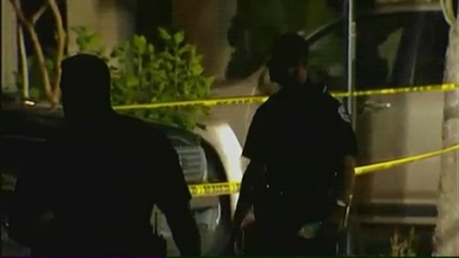 A man armed with a machete was shot and killed and a woman hospitalized after a domestic dispute turned deadly in Coral Springs Sunday night. Neighbor Sylvia Gonzalez speaks about the shooting.