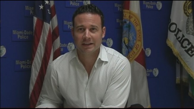 Miami-Dade Police are investigating after a jewelry store heist where items worth about $250,000 were stolen by two armed men. The two men fled after the burglary and 1205 NE 163rd Street, and authorities were searching for them. One of the men had a semi-automatic firearm and the other had a hammer.