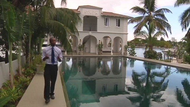 The Miami estate of one of the most powerful criminals in U.S. history is on the market for about $10 million. 