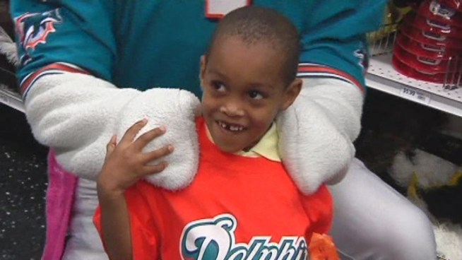 With Halloween coming up, the Miami Dolphins and Party City teamed up with students from a Brownsville elementary school for a costume shopping spree on Tuesday. Players Jared Odrick, Anthany Fasano, and Nate Garner talked about the experience, as did Lauren Tannehill and Party City district manager Marvin Sclaver.