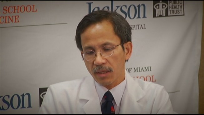 Santiago Carmona had to lose a lot of weight to get on the transplant list.