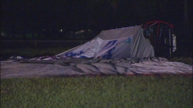 A blimp-like aircraft bearing a message from Republican presidential candidate Mitt Romney crash-landed in Davie Sunday night, officials said. Witnesses Teri and Alex Balter and Rosemary Dondiego and Davie Police spokesman Dale Engle comment on the incident.