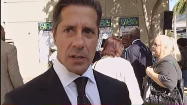 South Florida school superintendents and parents said Tuesday they don't think principals and teachers should be allowed to bring guns to school, as a state legislator has suggested. Miami-Dade Superintendent of Schools Alberto Carvalho, Broward County Superintendent of Schools Robert Runcie, Paul Stiener, Dr. Nilma Feliciano, Paula Jeredano and Mario Colzadilla spoke about the issue.