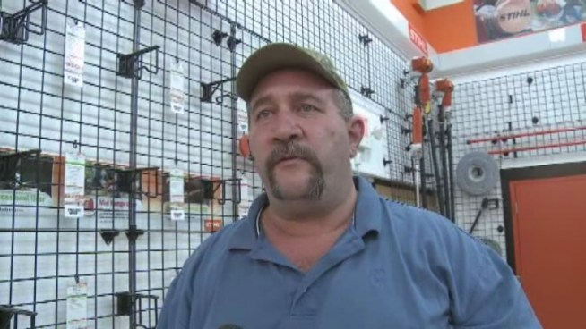 A group of thieves were caught on video using an air vent to break into a hardware store, police said. Store owner Luis Meurice spoke about the case.