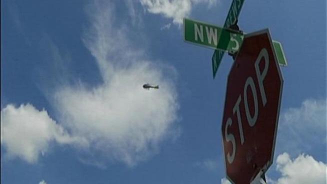 Four suspects were taken into custody after an attempted armed home burglary led to a wild police chase through Broward county Monday morning.