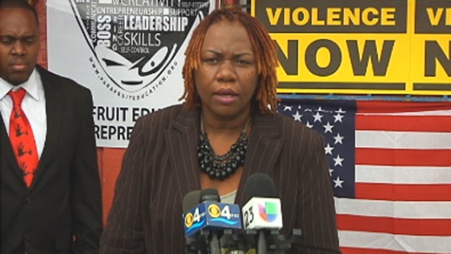 Miami community leaders gathered Monday to issue their own message on gun violence, a day before President Barack Obama gives his State of the Union. Miami-Dade County School Board member Dr. Dorothy Bendross-Mindingall spoke about the issue, as did Queen Brown and Carol Gardner, who both lost sons to gun violence.