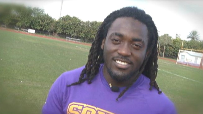 Six schools will be waiting and hoping when Alex Collins announces his college choice